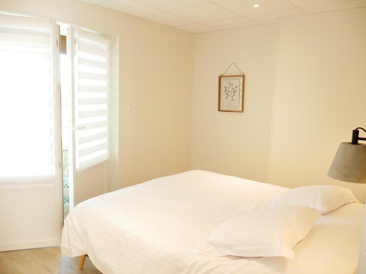 Appartement Avec Chambre - Entree Spa Incluse Bourbon-Lancy Exterior foto