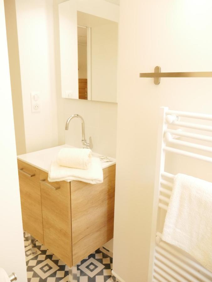 Appartement Avec Chambre - Entree Spa Incluse Bourbon-Lancy Exterior foto